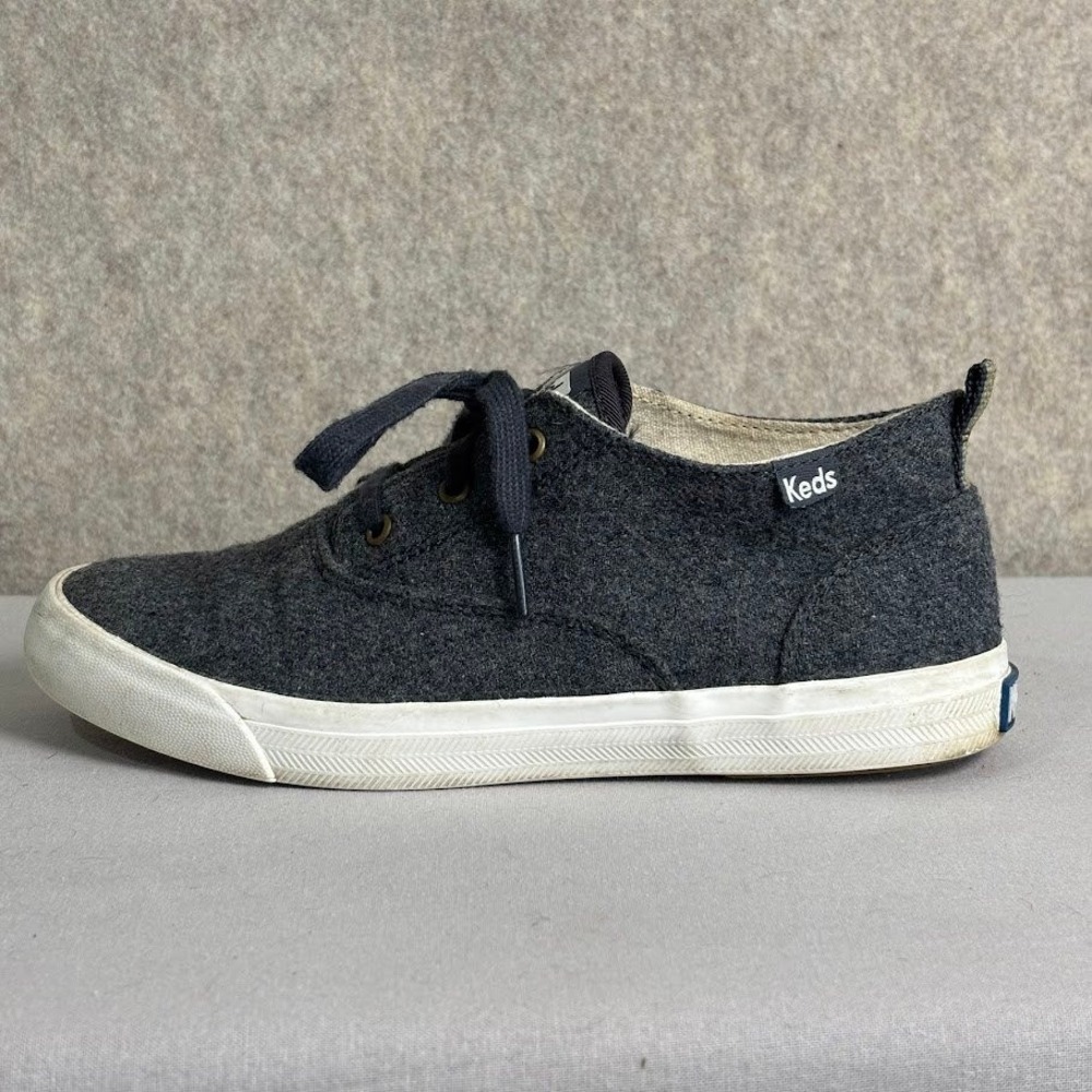 Keds Sneakers Wmn 7 Gray Wool Blend Flannel Low Top Lace Up Classic Chic WF56007